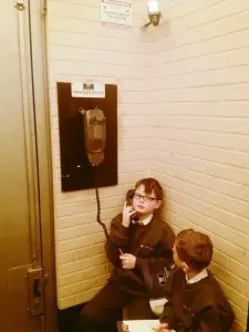 prisoner-phone